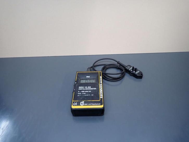 Greisinger GDH 13 AN  , Digitale manometer 0 - 1999 mbar, Doe-het-zelf en Verbouw, Meetapparatuur, Gebruikt, Druk, Ophalen of Verzenden