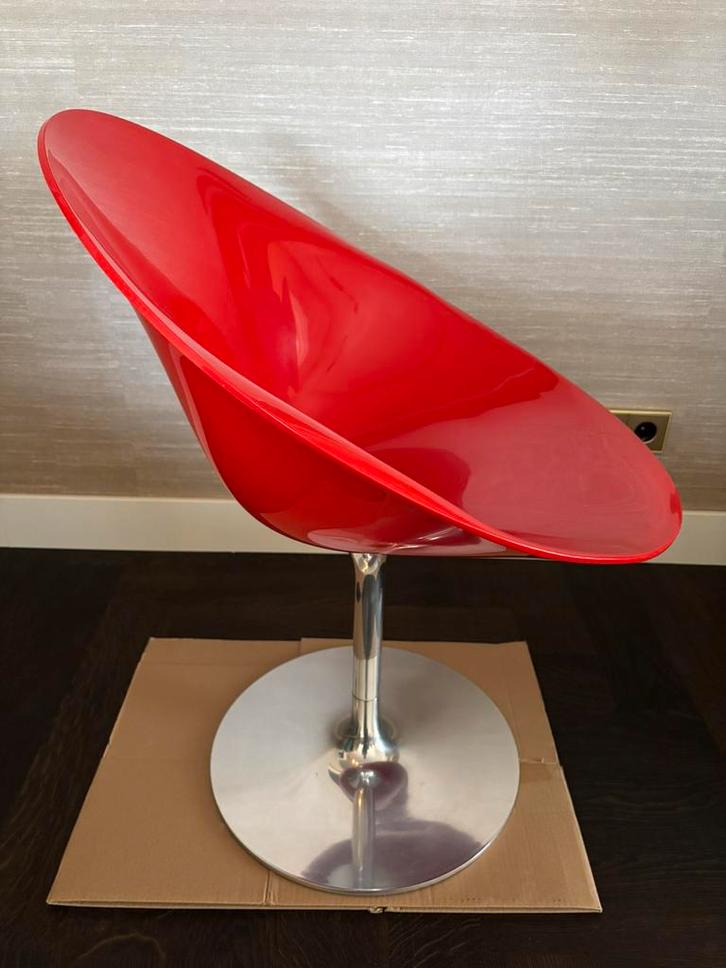 Kartell EroS draaistoel, rood glanzend, Huis en Inrichting, Stoelen, Gebruikt, Eén, Kunststof, Metaal, Rood, Ophalen
