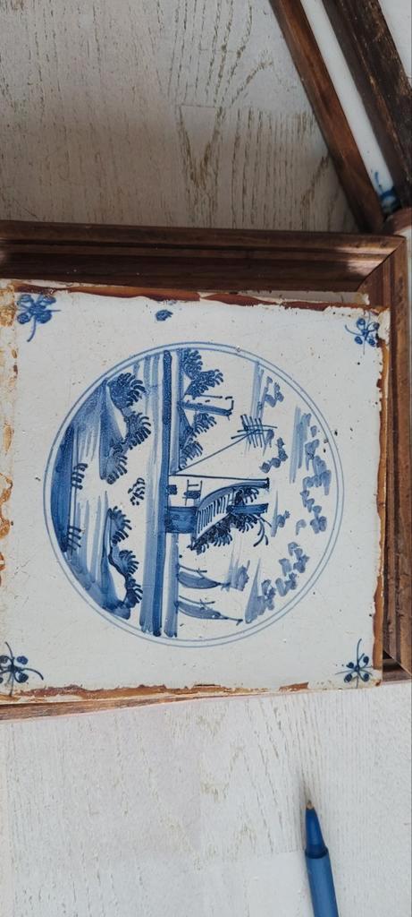 Oude Delfsblauwe Tegel met Landschap, Antiek en Kunst, Antiek | Wandborden en Tegels, Ophalen of Verzenden