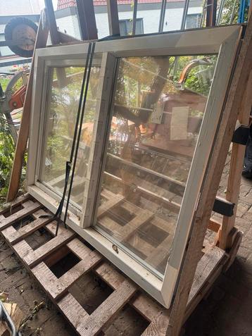 Kunststof Draaikiep Raam - 190x140cm - Triple Glas beschikbaar voor biedingen