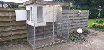 Aluminium voliere met nachthok  beschikbaar voor biedingen