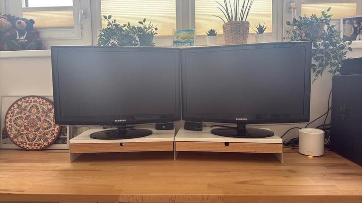 2 Samsung 24 inch monitoren - Goedkoop!, Computers en Software, Monitoren, Gebruikt, 60 Hz of minder, HDMI, Gaming, Hoofdtelefoonaansluiting