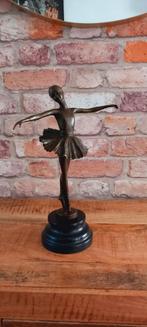 NIEUW:30cm brons ballerina beeld merk:milo, Ophalen of Verzenden, Brons
