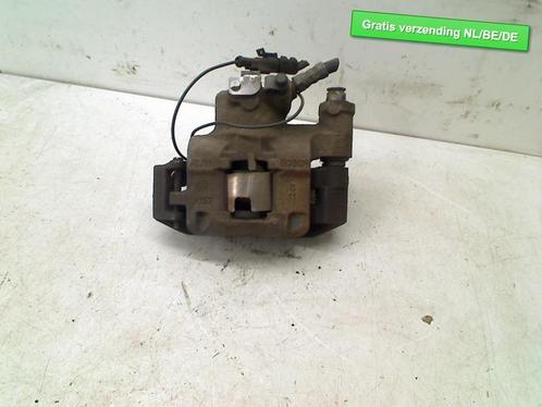 REMKLAUW RECHTS VOOR Fiat 500 (312) (51840303), Auto-onderdelen, Remmen en Aandrijving, Fiat, Gebruikt