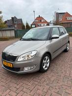 Skoda Fabia 1.2 TDI 55KW Greenline Combi 2011 Beige, Auto's, Skoda, Voorwielaandrijving, Euro 5, Stof, 74 pk