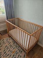 IKEA babybedje met matras – 120x60 cm, Kinderen en Baby's, Babywiegjes en Ledikanten, Ophalen, Gebruikt, Ledikant