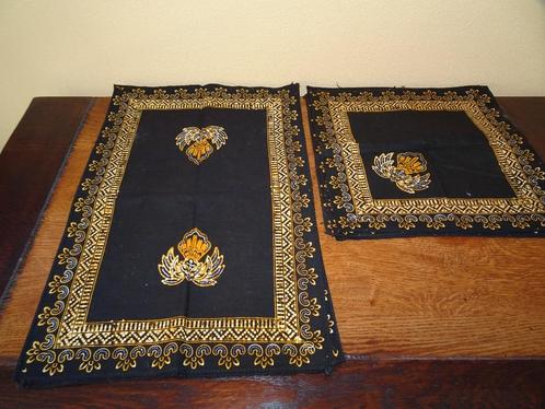 5 Batik servetten en 4 bijpassende placemats, Huis en Inrichting, Keuken | Textiel, Nieuw, Placemat, Zwart, Ophalen of Verzenden