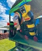 Twee mooie bijen te koop! 🐝 🐝 #bij #carnaval #praalwagen, Ophalen, Zo goed als nieuw, Knutselwerk