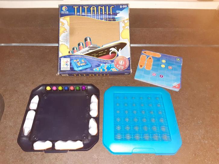 Titanic smart games breinbreker 1 player 2007, Hobby en Vrije tijd, Gezelschapsspellen | Bordspellen, Zo goed als nieuw, Ophalen of Verzenden