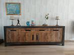 Dressoir Coruna zo goed als nieuw, Huis en Inrichting, Kasten | Dressoirs, Ophalen, Overige materialen, 200 cm of meer, 25 tot 50 cm