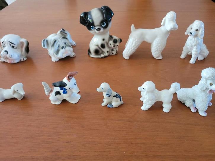 Vintage beeldje hond poedel bulldog vintage antiek hondje, Verzamelen, Beelden en Beeldjes, Zo goed als nieuw, Dier, Ophalen of Verzenden
