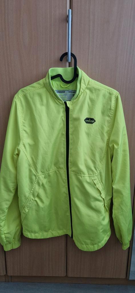 176 Zgan! Neon geel Vingino (sport)jasje, Kinderen en Baby's, Kinderkleding | Maat 176, Zo goed als nieuw, Jas, Ophalen of Verzenden