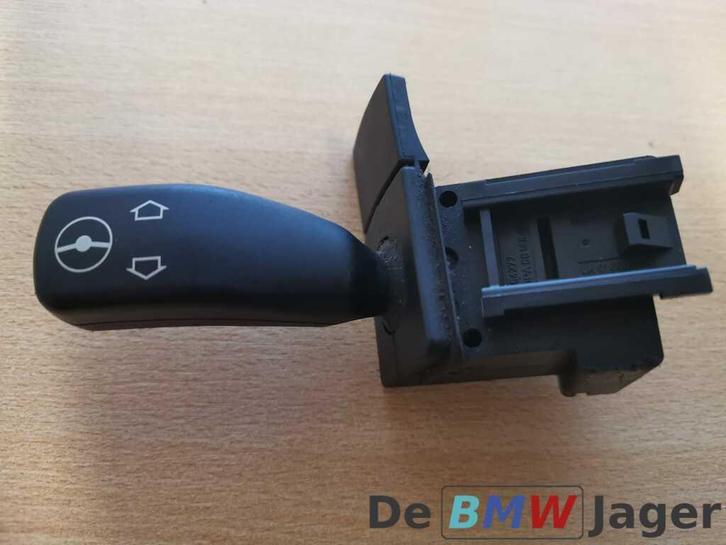 Stuurkolomschakelaar BMW 5-serie E38 E39 X5 61318373901, Auto-onderdelen, Dashboard en Schakelaars, BMW, Gebruikt, Ophalen of Verzenden