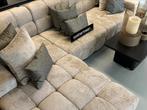 Luxe Teddy Velvet Loungebank Yently 200x300cm NIEUW - Sand, Oosterbaan, 250 tot 300 cm, Info@oosterbaanwonen.nl, Venus 31 8448CE Heerenveen