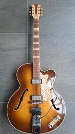 Höfner 4550 archtop gitaar 1961 brownburst vintage, Muziek en Instrumenten, Snaarinstrumenten | Gitaren | Elektrisch, Gebruikt