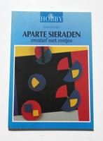 Hobbyboek M4641: Aparte Sieraden - creatief met restjes, Zo goed als nieuw, Annette Pels, Sieraden maken, Ophalen of Verzenden