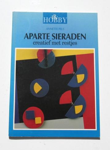Hobbyboek M4641: Aparte Sieraden - creatief met restjes  beschikbaar voor biedingen
