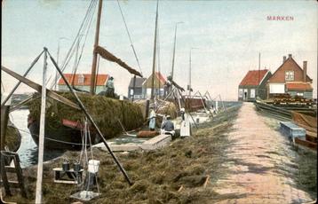 Marken vissersboten beschikbaar voor biedingen