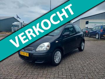 Toyota Yaris 1.3 VVT-i Sol ! VOL JAAR APK ! beschikbaar voor biedingen
