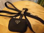 zwarte prada mini pouch + e-nylon leasch zwarte hondenriem, Dieren en Toebehoren, Ophalen of Verzenden, Gebruikt, Hondenriem
