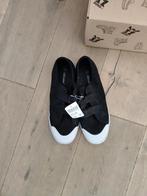 Nieuwe gymschoenen mt 40, Kinderen en Baby's, Kinderkleding | Schoenen en Sokken, Ophalen of Verzenden, Nieuw, Jongen of Meisje