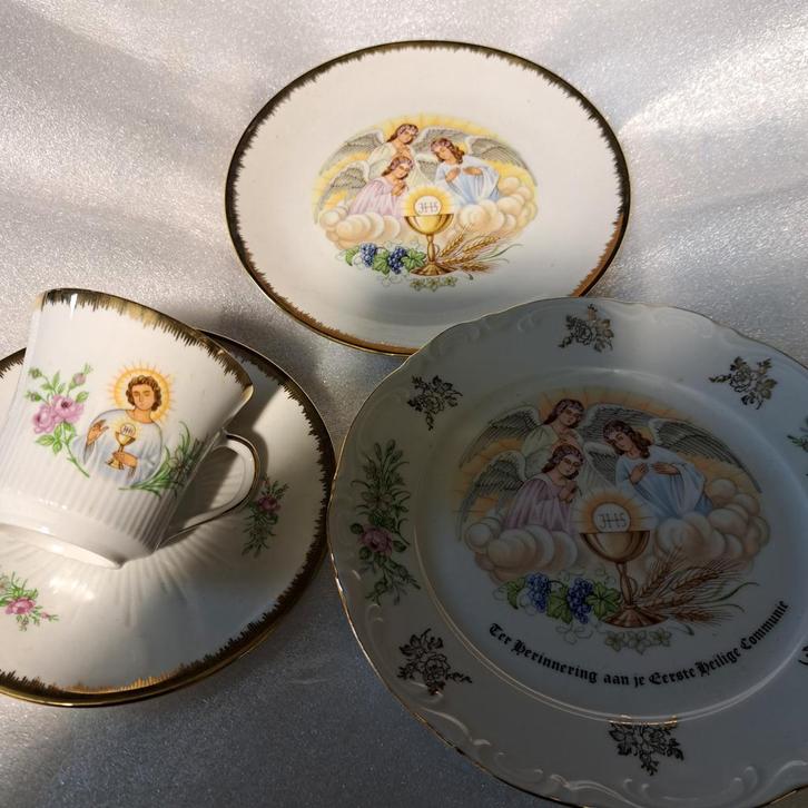 Communie Servies Set, Antiek en Kunst, Antiek | Porselein, Ophalen of Verzenden