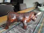 Beeld van een stier, bruin,zwart, Antiek en Kunst, Ophalen