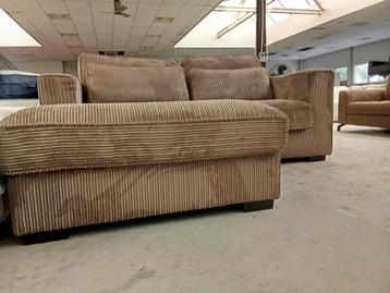 Hoekbank loungebank ribstof perfecte staat 210x200cm beschikbaar voor biedingen