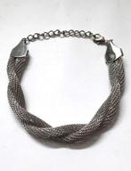 Zilverkleurige gevlochten metalen armband, Ophalen, Zo goed als nieuw, Zilver, Staal