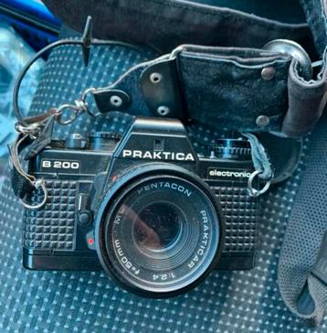 Fototoestel Praktica B200 Electronic vintage fotocamera beschikbaar voor biedingen