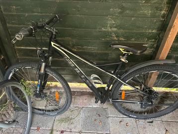 Bulls mountainbike opknapper, lekke band. beschikbaar voor biedingen