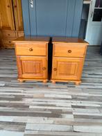Set van 2 grenenhouten nachtkastjes, Ophalen, Hout