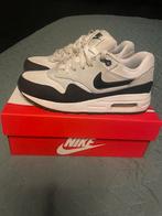 Nike air max 1 zwart wit maat 35, Kinderen en Baby's, Ophalen of Verzenden, Zo goed als nieuw, Nike air max, Jongen of Meisje