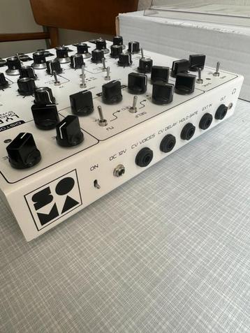 Lyra-8 Soma Laboratory analoge synthesizer beschikbaar voor biedingen