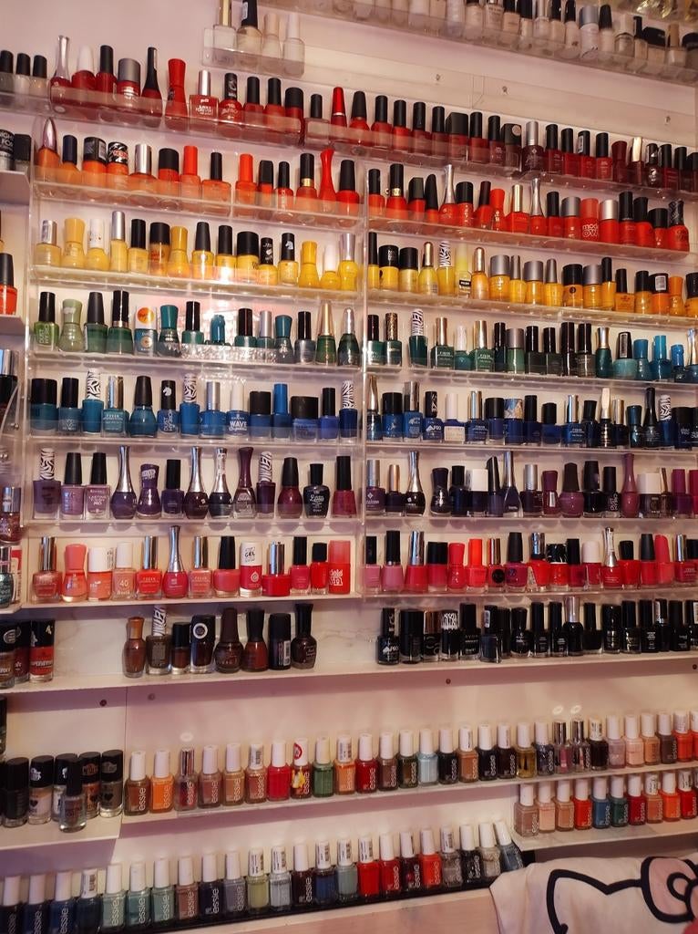 Partij 25 stuks nieuwe nagellakken mysterybox, Ophalen of Verzenden, Nieuw, Overige kleuren, Handen en Nagels