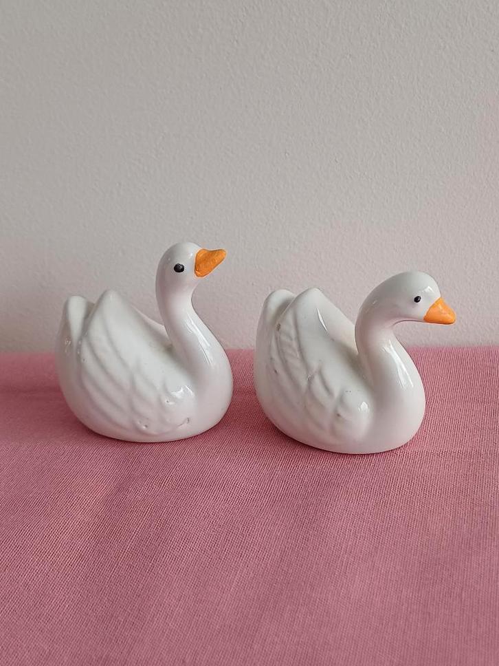 Zwaantjes, Verzamelen, Beelden en Beeldjes, Zo goed als nieuw, Dier, Ophalen of Verzenden