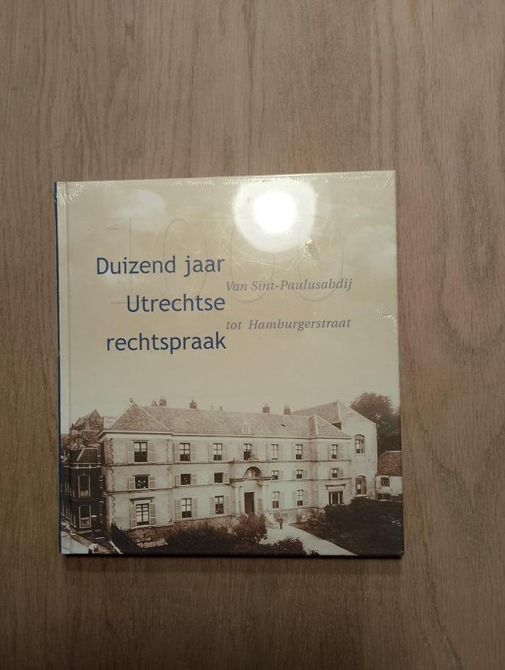 Geschiedenis van de Utrechtse Biologen Vereniging., Boeken, Geschiedenis | Stad en Regio, Zo goed als nieuw, 20e eeuw of later