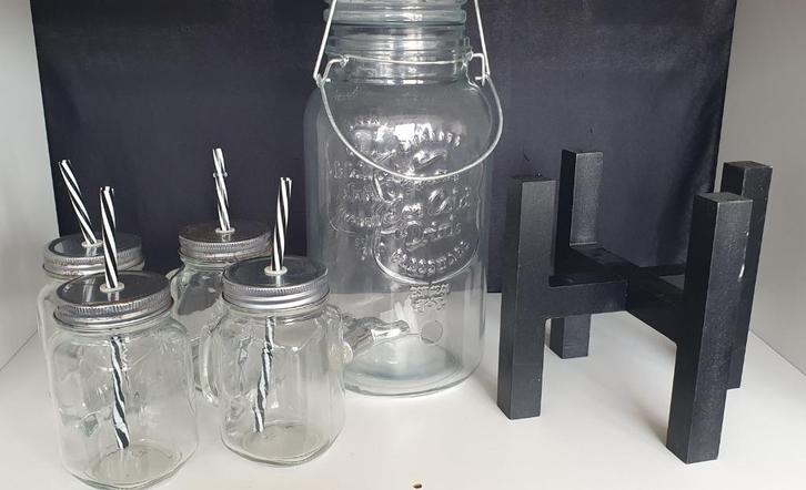 Limonadetap/drankdispenser 4L incl houder en glazen, Huis en Inrichting, Keuken | Keukenbenodigdheden, Gebruikt, Ophalen of Verzenden