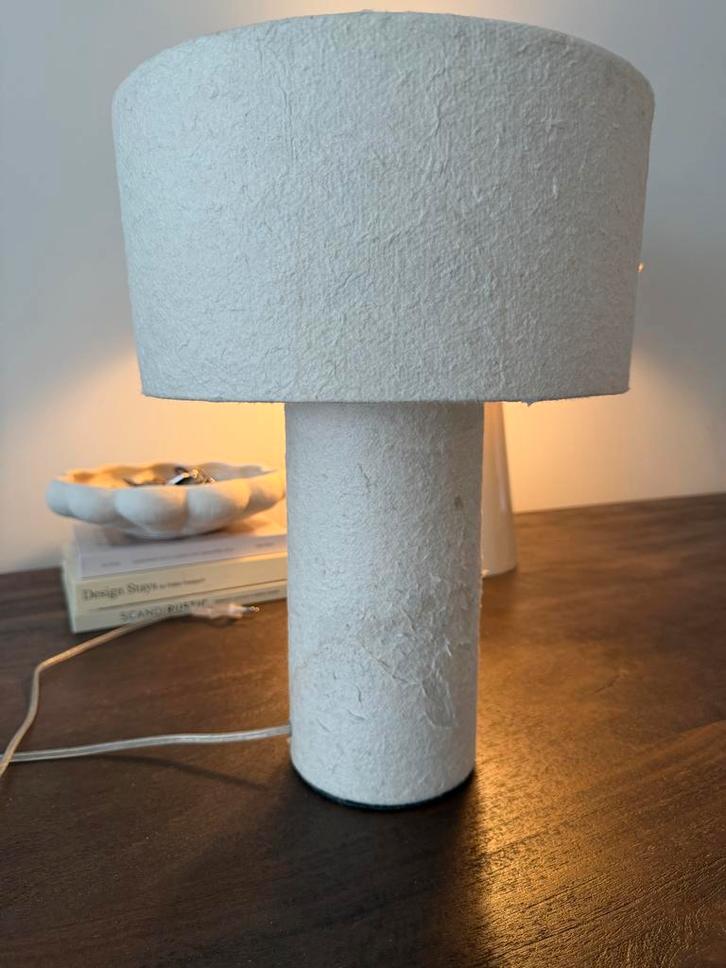 Tafellamp Karwei - Stijlvol & Sfeervol, Huis en Inrichting, Lampen | Tafellampen, Zo goed als nieuw, Minder dan 50 cm, Stof, Ophalen of Verzenden