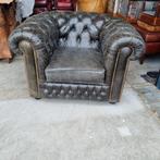 Engelse Chesterfield club fauteuil vintage zwart + BEZORGING, Huis en Inrichting, Fauteuils, Ophalen of Verzenden, Gebruikt, Leer