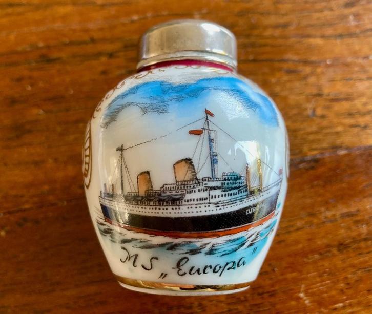 Zoutvaatje M.S. Europa (v.m. Kungsholm), Verzamelen, Scheepvaart, Zo goed als nieuw, Gebruiksvoorwerp, Motorboot, Ophalen of Verzenden