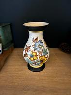 Modica Gouda Plateel Vaas met Bloemen, Ophalen of Verzenden