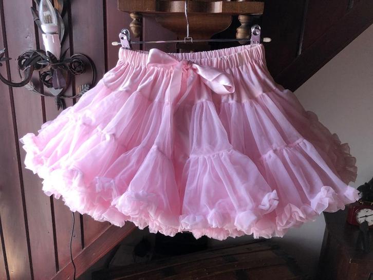 Petticoat / pettiskirt / tutu roze Dolly by Le Petit Tom, Kinderen en Baby's, Kinderkleding | Maat 128, Zo goed als nieuw, Jurk of Rok