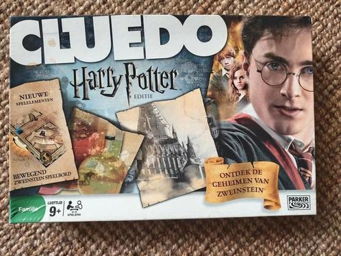 CLUEDO Harry Potter, Hobby en Vrije tijd, Gezelschapsspellen | Kaartspellen, Zo goed als nieuw, Drie of vier spelers, Ophalen of Verzenden