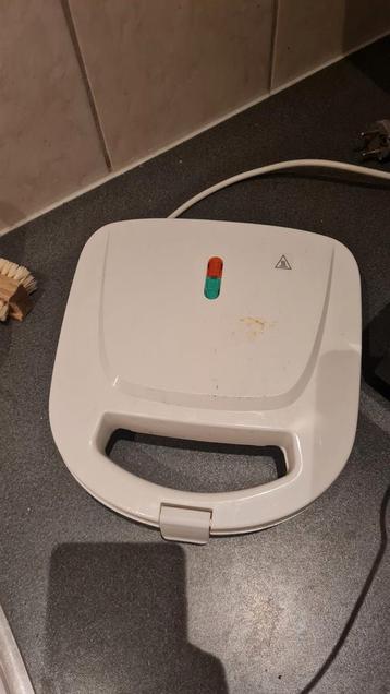 Tostiijzer beschikbaar voor biedingen