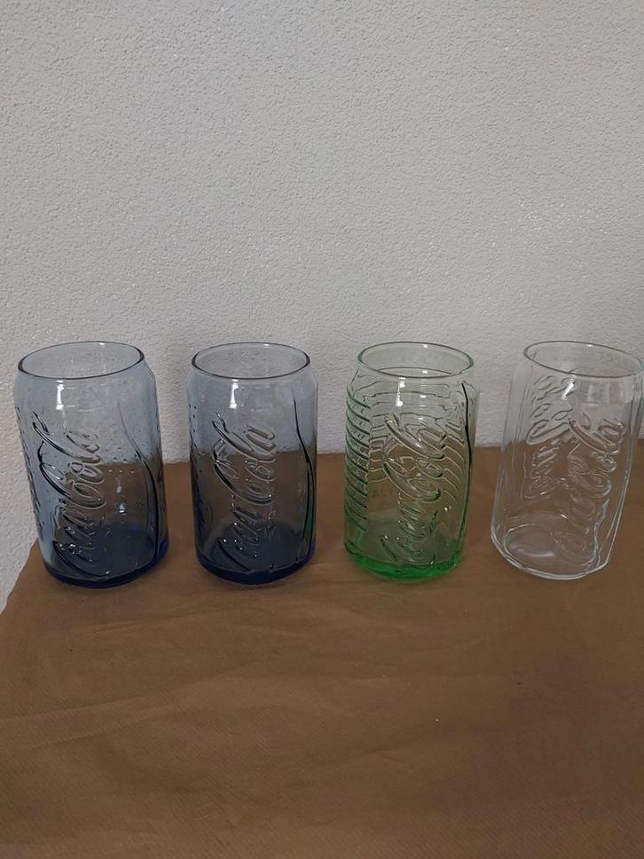 Coca-Cola Glazen in vorm van blikje - Set van 4, Verzamelen, Glas en Borrelglaasjes, Zo goed als nieuw, Frisdrankglas, Ophalen of Verzenden