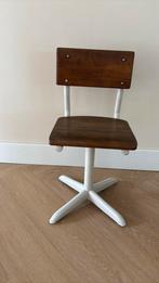 Vintage retro kinderstoeltje, Kinderen en Baby's, Kinderkamer | Tafels en Stoelen, Ophalen, Gebruikt, Stoel(en)