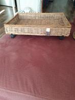 Riviera maison dienblad op pootjes, Huis en Inrichting, Ophalen, Gebruikt, Rond, Hout