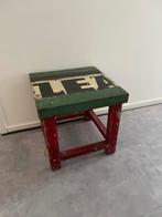 Stoere bijzettafel / kruk van het Deense merk Nordal NIEUW, Minder dan 55 cm, Rond, Nieuw, Ophalen of Verzenden