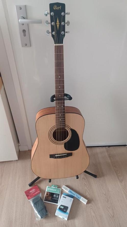 Cort AD810 NS GITAAR, Muziek en Instrumenten, Snaarinstrumenten | Gitaren | Akoestisch, Zo goed als nieuw, Western- of Steelstringgitaar
